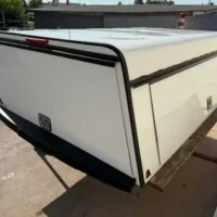 2023-Current Ford F250 Leer DCC 8FT Topper