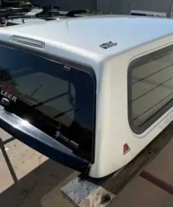 Leer 100XR Topper – Chevrolet Silverado 1500