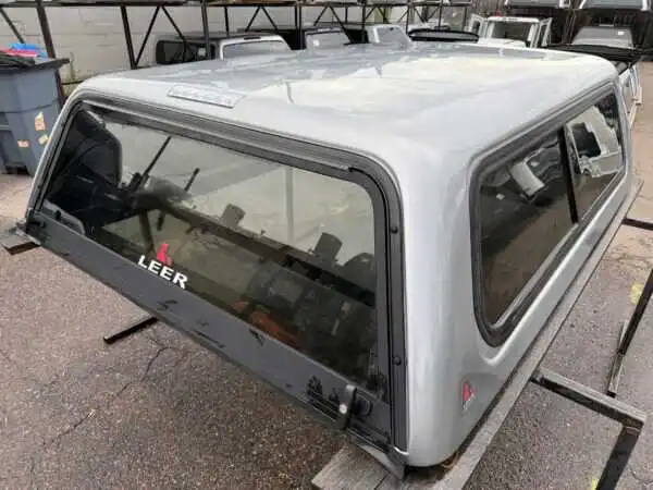 2005 - 2015 Toyota Tacoma Leer 100R Topper