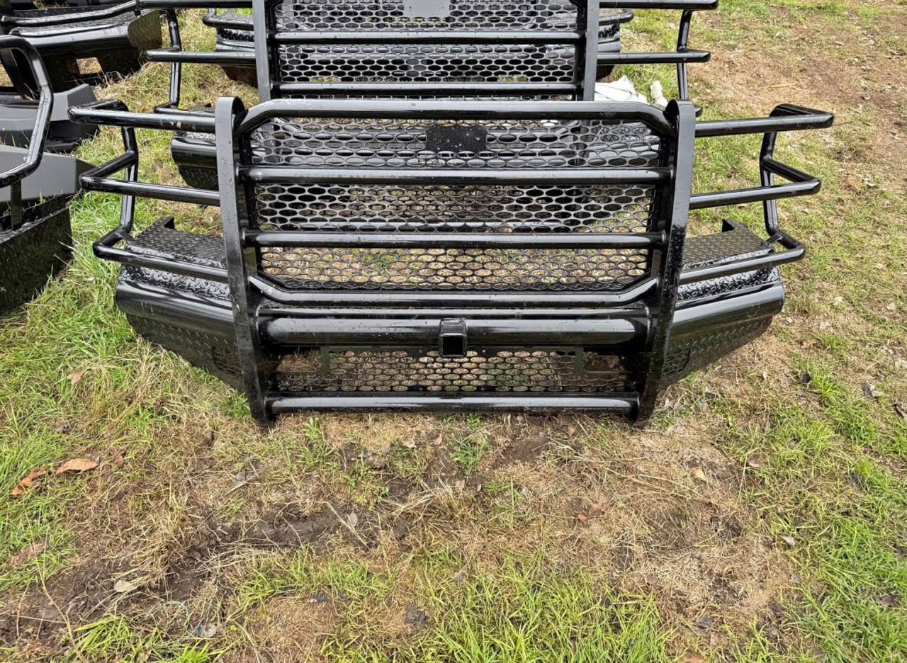 2011 to 2016 Ford F250 Ranch Hand Legend Bumper