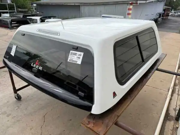 Leer 100XR Topper – Chevrolet Silverado 1500