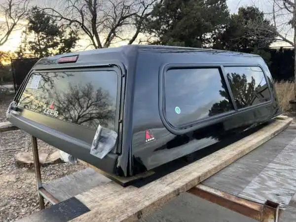 2024 - Current Toyota Tacoma Leer 100S Topper