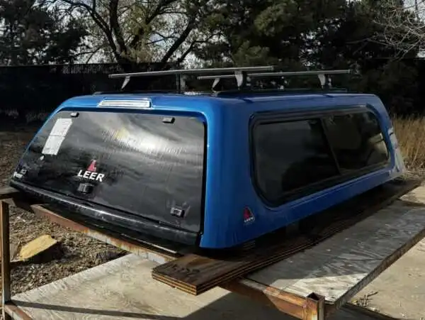2016 - 2023 Toyota Tacoma Leer 100XR Topper