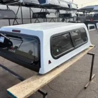 2024 - Current Toyota Tacoma Leer 100S Mile High Deluxe Topper