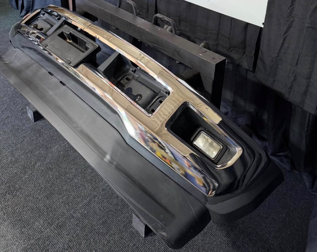 Shop 2017-2019 Ford Super Duty F450 F550 front bumpers. Find quality OEM replacements for proper fit, durable protection, and reliable performance.