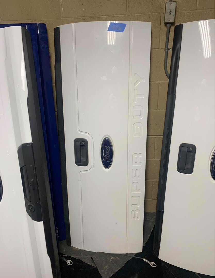 2008-2016 ford super duty white tail gate