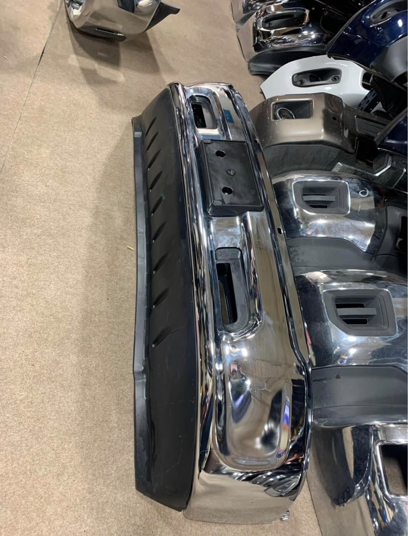 2013-2018 Dodge Ram 1500 Chrome Front Bumper