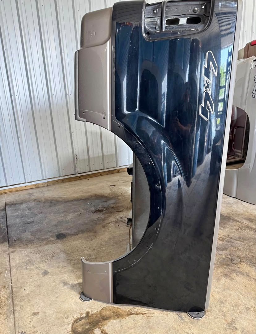 2004-2007 Ford f150 5.5FT Short Bed