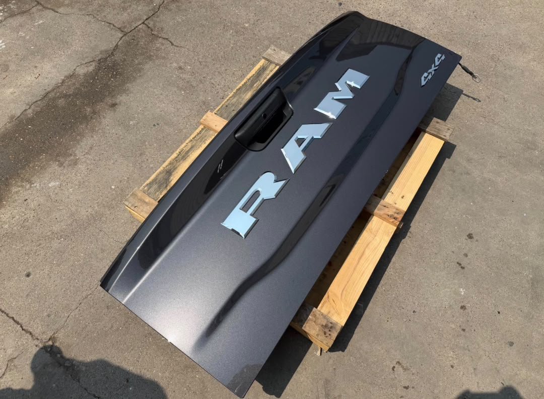 2 2019-2026 Dodge Ram 2500 3500 HD Factory Tailgate