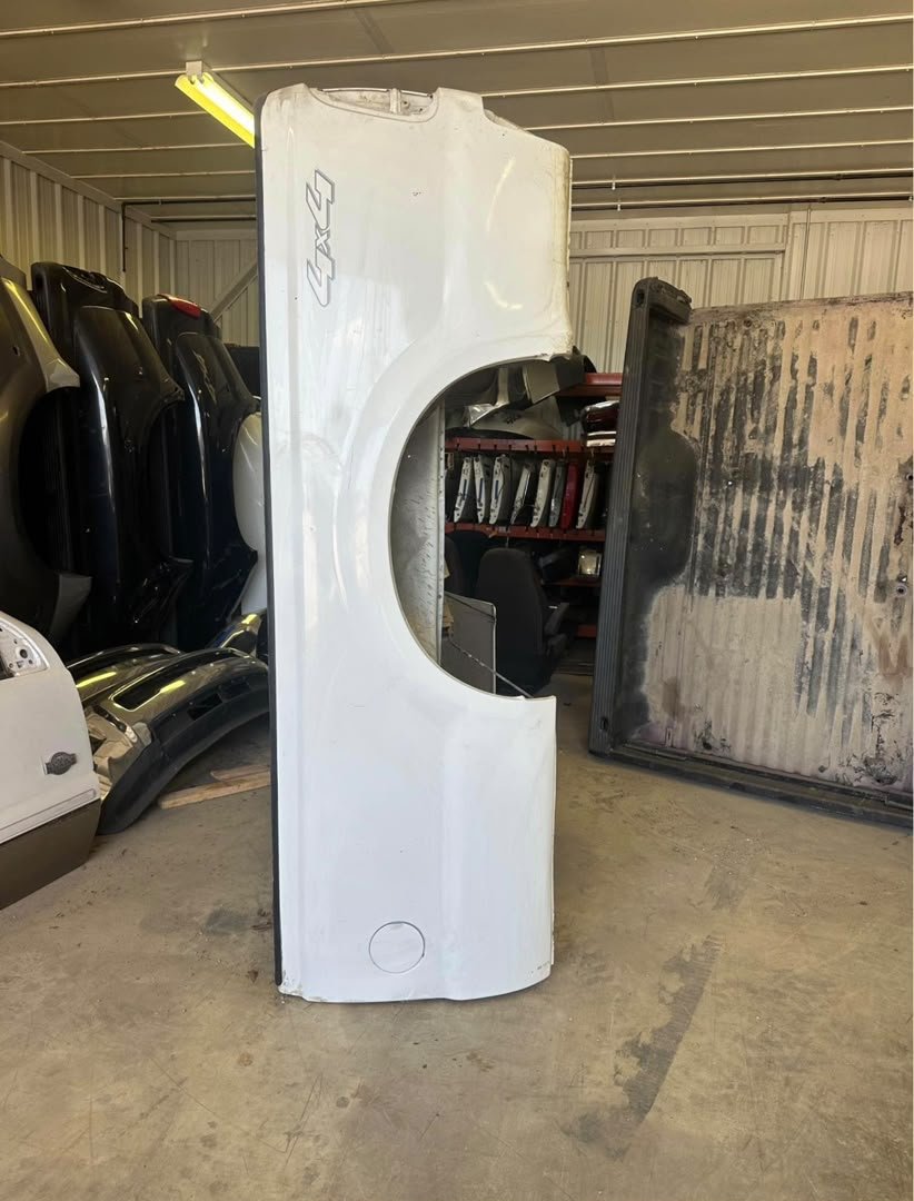 2 1999-2010 Ford f250 f350 8FT Long Bed