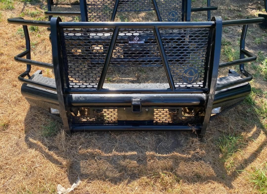 2017-2019 Ford F250 Ranch Hand Front Bumper