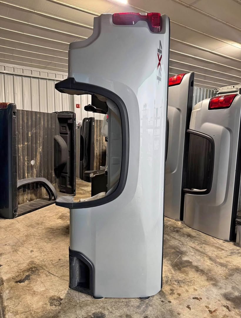 2020-2025 Silverado 2500HD 3500HD 8FT Long Bed