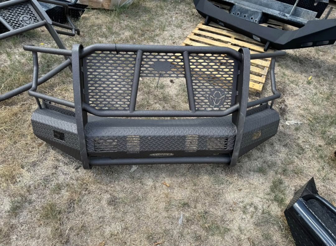2018-2021 Ford F150 Ranch Hand Summit Front Bumper