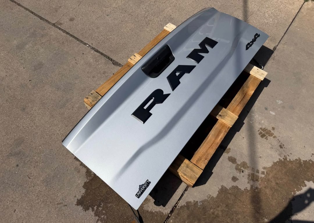 2019-2026 Dodge Ram 2500 3500 HD Factory Tailgate