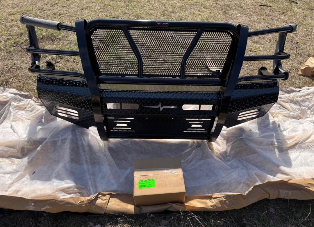 2003 to 2007 Silverado 2500 Frontier Gear Front Bumper