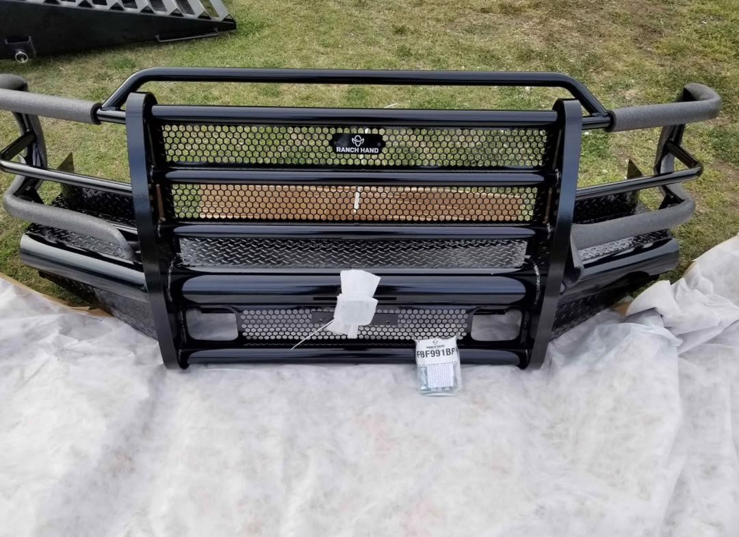 1999-2004 Ford F250 Ranch Hand Bumper